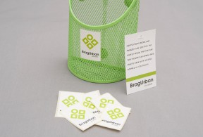Paper self-adhesive labels