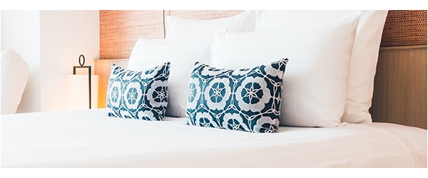 The ultimate 13 bedding elements. How to dress the perfect bed.